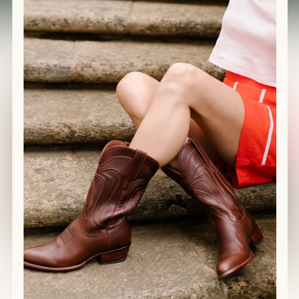 The Jamie cowboy boots